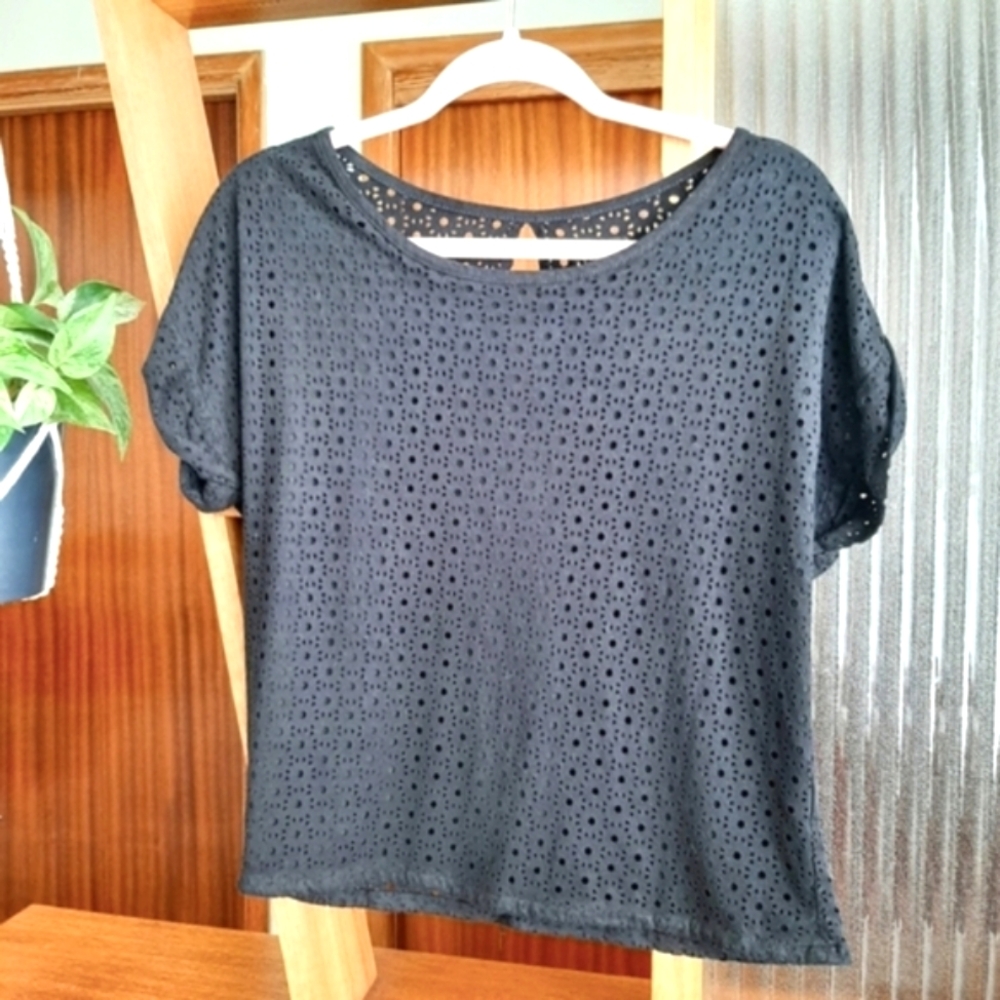 Black Laser Cut top Button By David Bitton medium Boho Summer